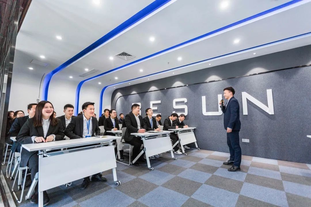 賦能企業(yè)數(shù)字化丨北盛科技與華商德瑞攜手推動(dòng)APP開發(fā)一期應(yīng)用成功上架